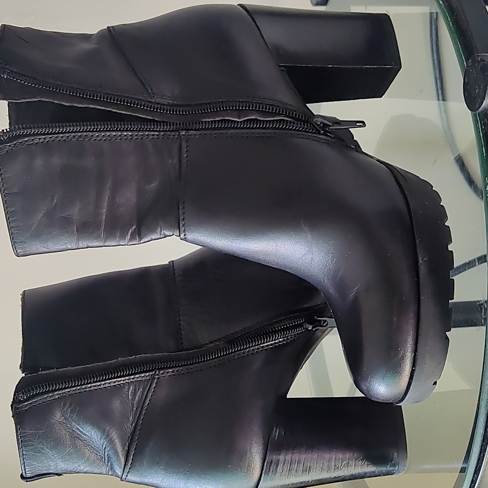 Booties - Picture 5 of 6